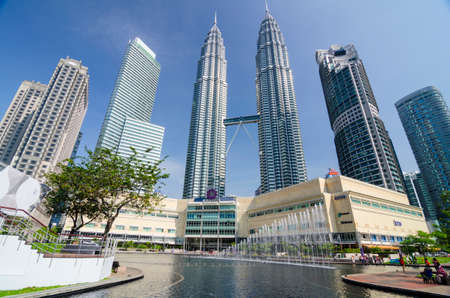 KUALA LUMPUR, MALAYSIA -MAY 11: Petronas Twin Towers at day on May 11, 2014 in Kuala Lumpur. Petronas Twin Towers were the tallest buildings (452 m) in the world from 1998 to 2004のeditorial素材