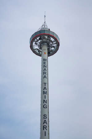MALACCA, MALAYSIA - MAY 11: Melaka Tower at Malacca city on May 11, 2014 in Malacca, Malaysia. It is the first gyro tower in Malaysia which was launched in April 2008.のeditorial素材