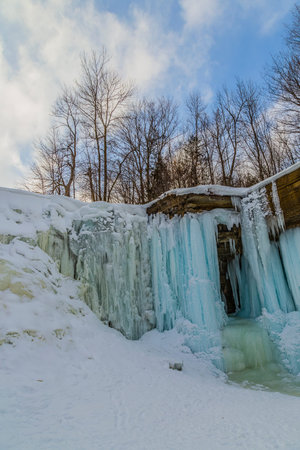 Winter View of Indian Falls in Owen Sound Ontarioの写真素材