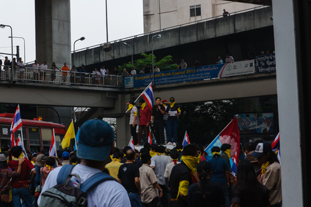BANGKOK  THAILAND - OCTOBER 27: The protest rally off road separate Urupong of Bangkok.
October 27, 2013 in Bangkok Thailand.のeditorial素材