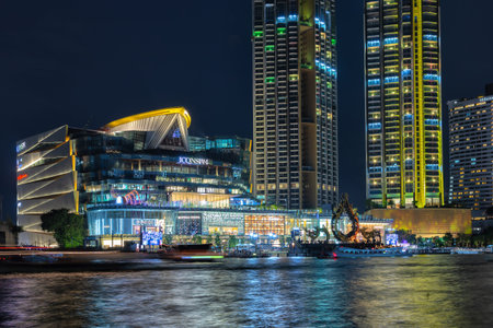 Bangkok,Thailand-November 9,2018: The spectacular lighting show in Iconsiam grand opening festivities,A new global landmark on chao phraya river,Iconsiam newest shopping mall in Bangkokのeditorial素材