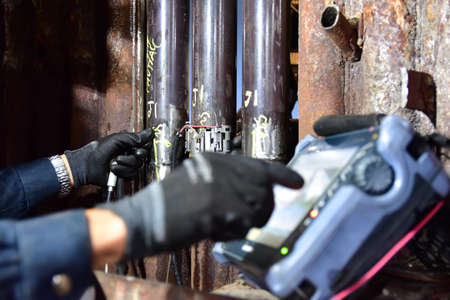 Phased Array Ultrasonics (PAUT) inspect the welding of water tube in power plant. Focus inspection area.の写真素材