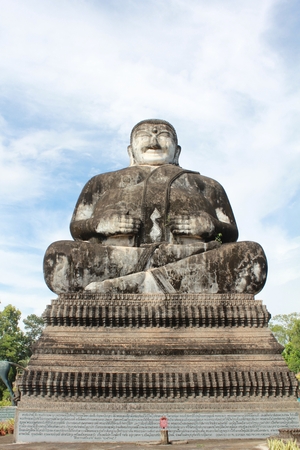 Stock Photo - back of golden buddha statueの写真素材