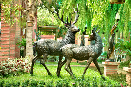 deer couple sculptureの写真素材