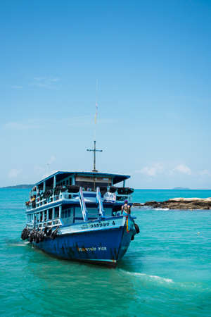 Ferry floating on the sea at Samed island, Thailandのeditorial素材