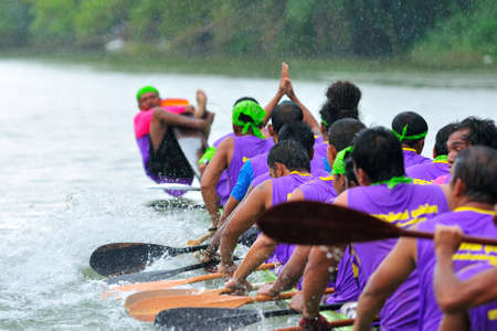 Chumphon, Langsuan, Thailand,  31 October ? 4 November 2012:Langsuan Traditional Long Boat racing festival is the only one of its type in Thailand (unseen Thailand) with grabbing the flag compete for the Royal Plaque and Trophies of H.M. the King and the のeditorial素材