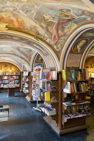 Vilnius, Lithuania - May, 11 2017:  Bookstoreのeditorial素材