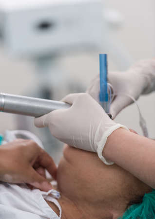 Insert endotracheal tubeの写真素材