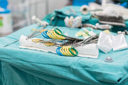 surgical instruments for open heart surgery