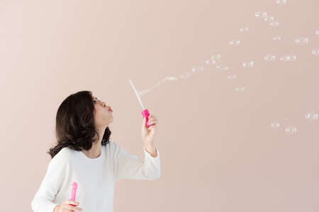 asian woman play bubbleの写真素材