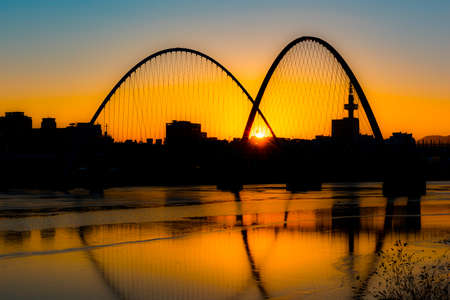  Silhouette and sunset atexpo bridge,Daejeon South Koreaの写真素材