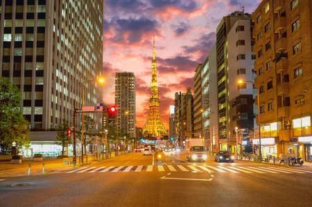 Tokyo tower and trafficのeditorial素材