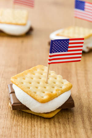 Homemade smores on wooden tableの写真素材