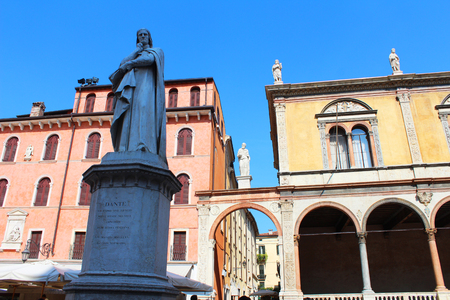 Verona, Italy, Piazza Dante (Piazza dei Signori). Popular touristic european destinationの写真素材