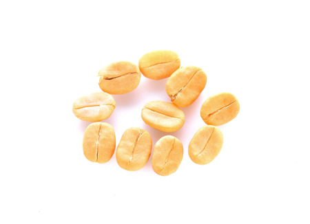 Coffee beans on white backgroundの写真素材