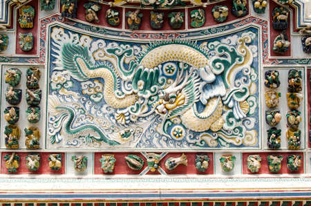 Wall chinese dragon statueの写真素材