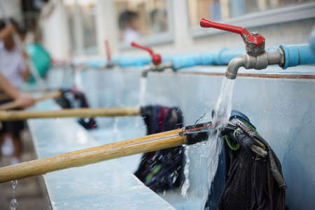 swab wash from faucet