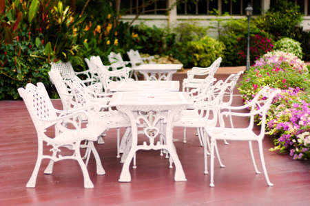 empty seats in the gardenの写真素材