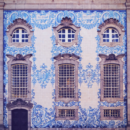 Tiled Wall of Carmo Church in Porto, Portugalの写真素材