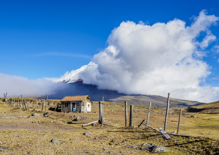 Cotopaxi Volcano hiding in clouds, Cotopaxi National Park, Cotopaxi Province, Ecuadorの写真素材