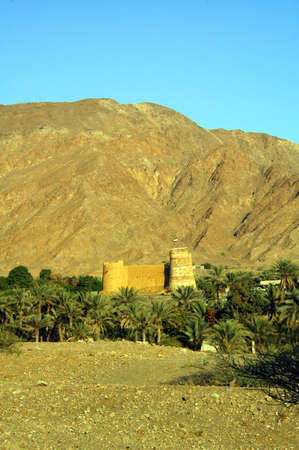 Al Bithna Fort, near Fujaira. This fort was built to protect the east-west pass across the Hajar Mountains near Fujaira, UAE, Circa 1735のeditorial素材