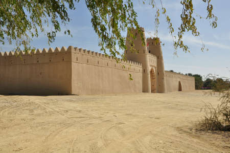 Al Jahili Fort, Al Ain. This fort, one of several, was built to protect the oasis around which the city of Al Ain grew, UAEのeditorial素材