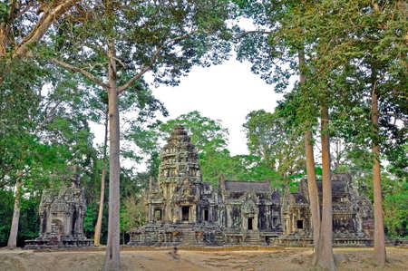 Thommanom Temple. One of many temples in the vast Angkor complex, centuries old, here in Cambodiaの写真素材
