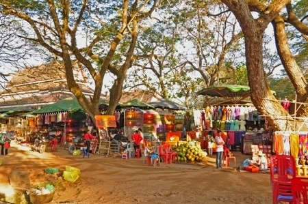 Angkor Wat market. A market under the trees in a corner of the Angkor Wat complex here in Cambodiaのeditorial素材