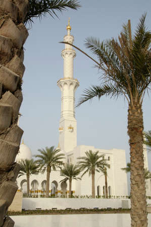 Sheikh Zayed Al Nayhan Mosque. The largest Mosque in the area and a monument to the late Ruler of the UAEの写真素材