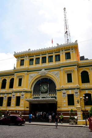 The Central Post Office styled in French architecture, here in the centre on Ho Chi Minh City, Vietnamのeditorial素材