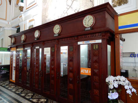 The Central Post Office styled in French architecture, here in the centre on Ho Chi Minh City, Vietnamのeditorial素材