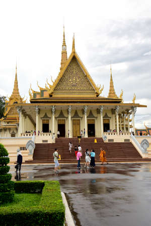 The home of Cambodiaâs Royal family with its intricately crafted architecture, Pnom Pennのeditorial素材