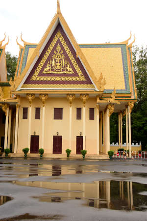 The home of Cambodiaâs Royal family with its intricately crafted architecture, Pnom Pennのeditorial素材
