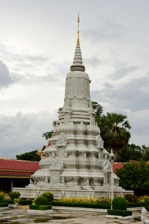 The home of Cambodiaâs Royal family with its intricately crafted architecture, Pnom Pennのeditorial素材