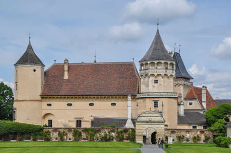 Rosenburg Castle. One of Austria's most visited Renaissance castles situated in the middle of the Naturpark Kamptal nature reserveのeditorial素材