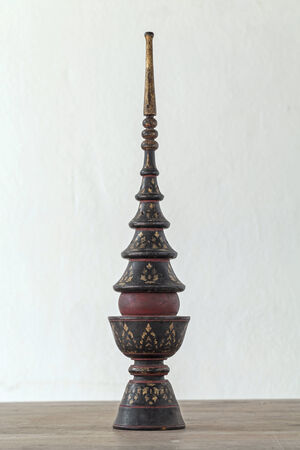 Top of pillar on wooden tableの写真素材