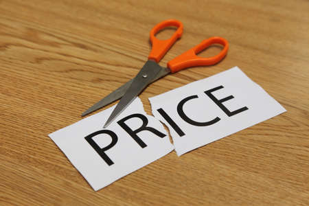 business concepts of scissor cut price tagの写真素材