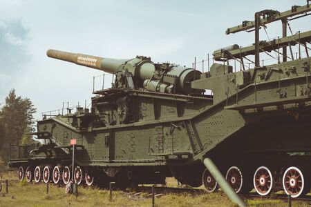 305-mm installation TM-3-12 on the military-historical site of Fort Krasnaya Gorkaのeditorial素材