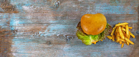 Fast food-vegetarian Hambuger vegetable, cheese abd sauce panoramic viewの写真素材