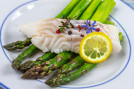 Cod and asparagus pav -Steaming