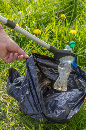 Collecting litter for a cleaner environment