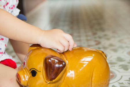 kid save money in roomの写真素材