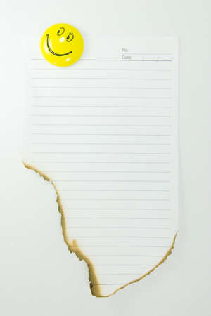 Note with a smiling magnetの写真素材