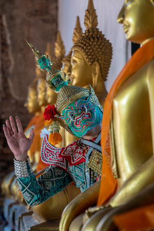 Khon thai pose show handの写真素材