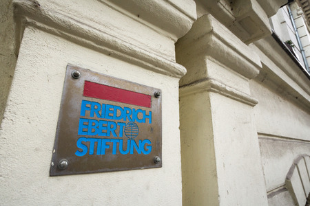 BELGRADE, SERBIA - OCTOBER 10, 2018: Friedrich Ebert Stiftung logo on their office for Serbia. Also known as FES, it is a german political foundation linked to the Social Democratic Party of Germany

Picture of a sign with the Friedrich Ebert Stiftung logのeditorial素材