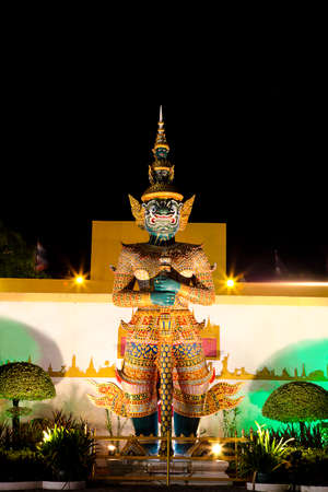 Giants, Giants have both good and bad giant. Giants take place in a giant well.の写真素材