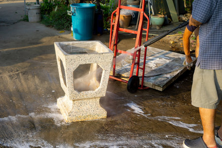 Men's Water Injection Clear Marble Mortar Tableの写真素材