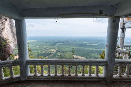 Tiger Cave Temple Wat Tham Seua Krabi Thailand Asiaのeditorial素材