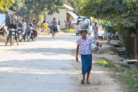 MRAUK U, RAKHINE STATE / MYANMAR - 6 December 2015: Streets of Mrauk U in Myanmar Asiaのeditorial素材