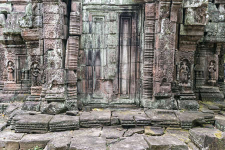 Angkor wat temple complex in Cambodia, Siem Reap Buddhist temple in Asiaの写真素材